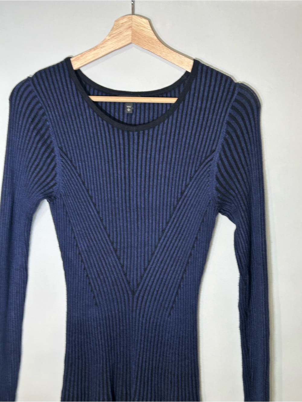 Express Navy Ribbed Pleated Fit & Flare Sweater Dress M - Picture 3 of 11